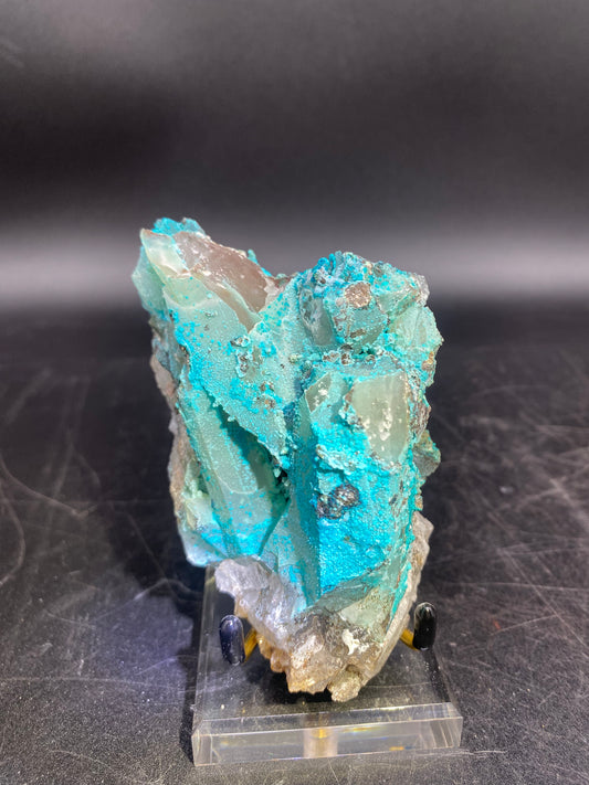 Chrysocolla from the Tentadora Mine, Julcani Dist., Angaraes Prov., Huancavelica, Peru